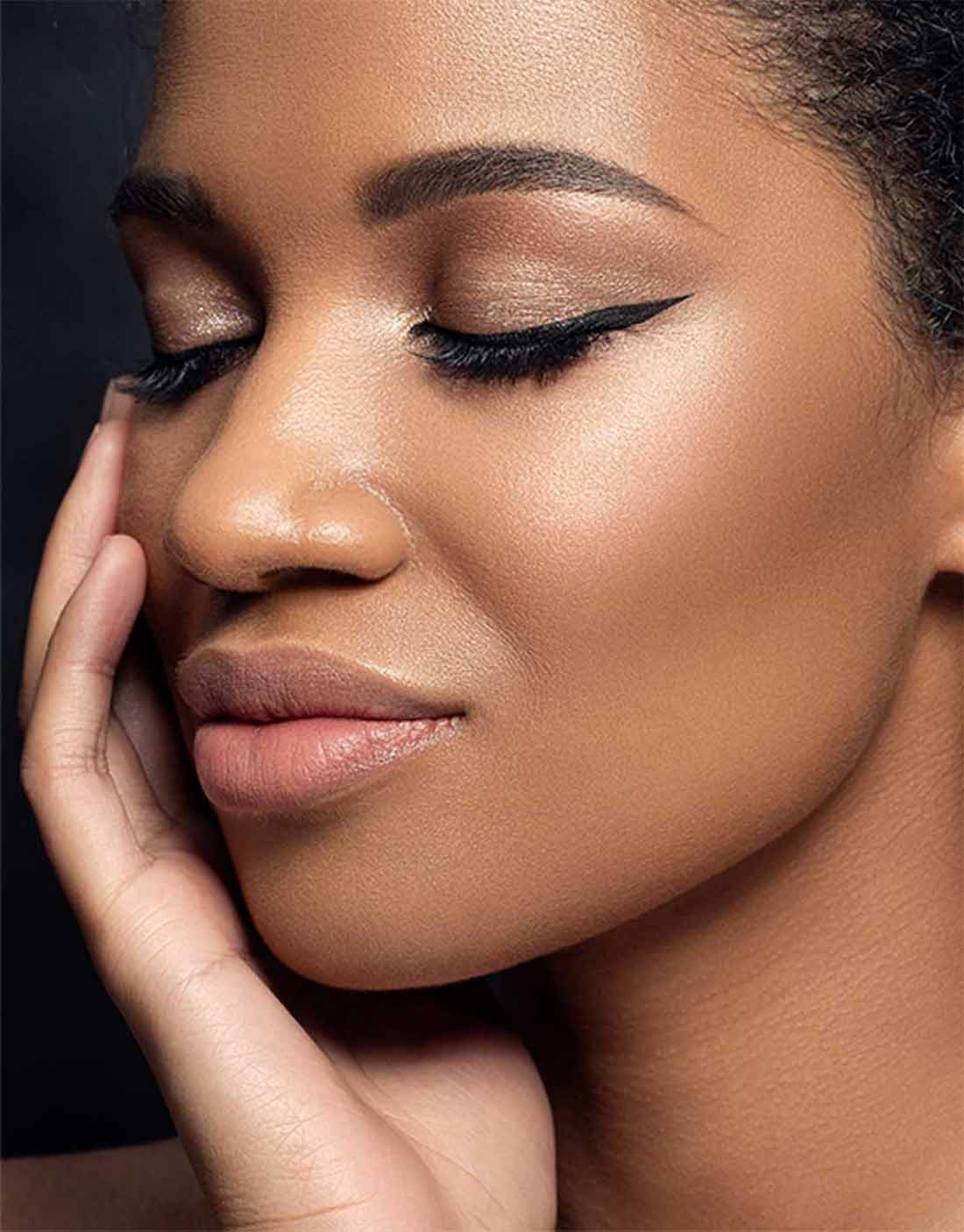 Portfolio Standard Eva Cosmetics
